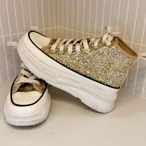 MATA Gold Glitter High-Top Platform Lace-Up Sneakers. Size 9